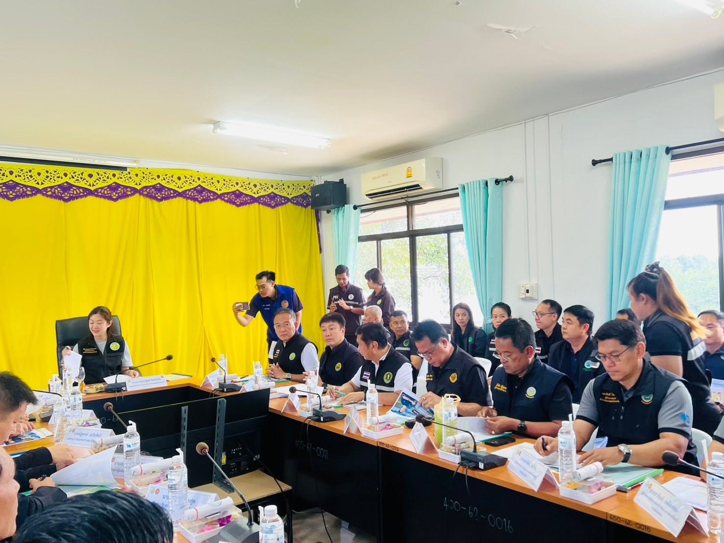 title - รองเลขาธิการ ส.ป.ก. ร่วมติดตามรัฐมนตรีช่วยว่าการกระทรวงเกษตรและสหกรณ์ (นางสาวปิยะรัฐชย์ ติยะไพรัช) ลงพื้นที่ตรวจราชการใน จังหวัดน่าน